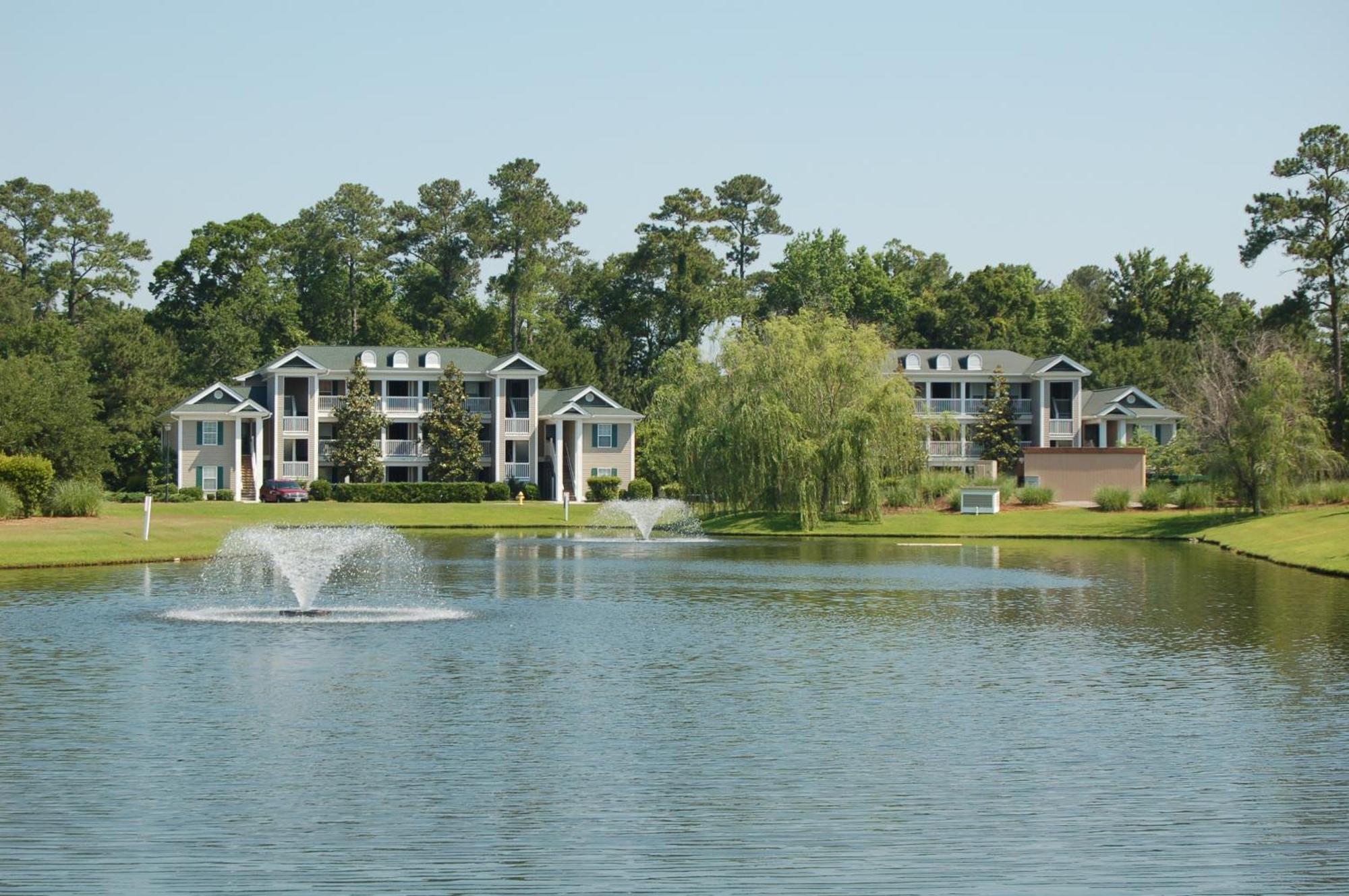 Litchfield Beach & Golf Resort מראה חיצוני תמונה